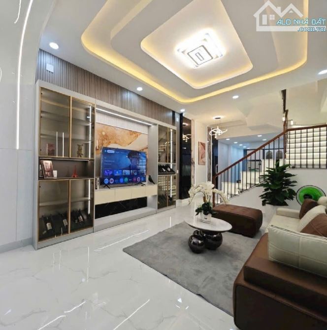 BÁN NHÀ HẺM THÔNG XE TẢI TRƯƠNG THỊ HOA - NGAY METRO - 4X20M - 2 TẦNG - TẶNG FULL NỘI THẤT