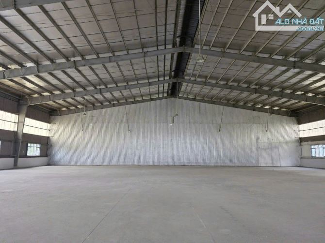 Cho thuê kho xưởng 400 m2, Q. Tân Phú