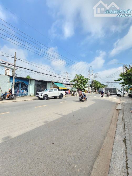 6,3Tỷ TL🔥Bán 2 lô đất liền kề Mặt Tiền đường Lê Thị Trung, P.Bình Chuẩn, Tp.Thuận An