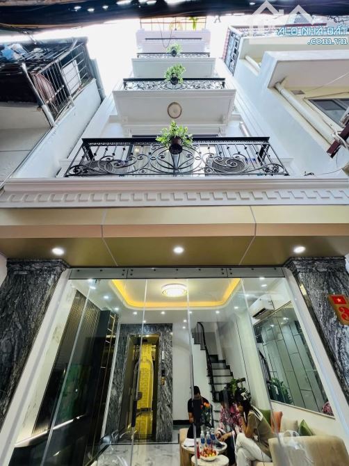 BÁN NHÀ TRƯƠNG ĐỊNH CỰC ĐẸP, DT 33M x 6 TẦNG, MT 4.1M, NHỈNH 8 TỶ,NHÀ MỚI CHỦ XÂY RẤT ĐẸP