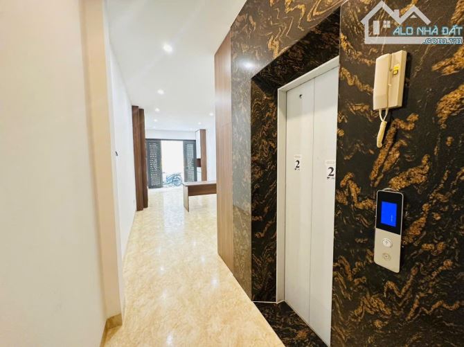 Chính chủ bán nhà mới xây 6tầng, thang máy, 45m, ở sướng, KD đỉnh cao, Đại Từ, Hoàng Mai