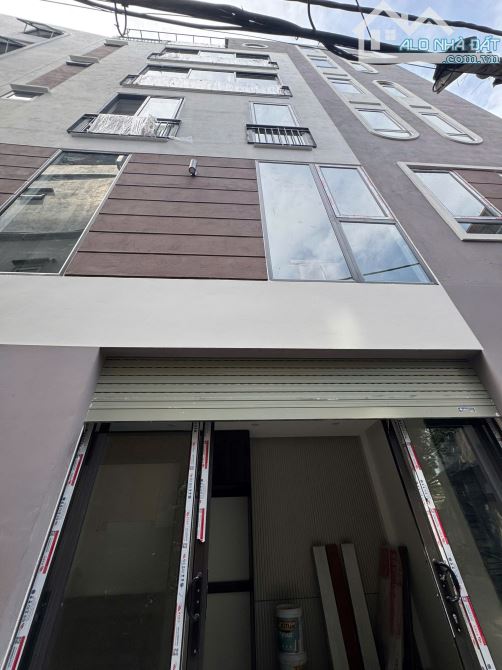 CẦN BÁN NHÀ THẠCH BÀN LONG BIÊN HÀ NỘI.