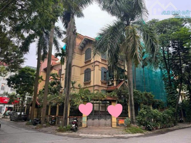 BÁN SIÊU BIỆT THỰ – KĐT TRUNG YÊN – LÔ GÓC – MẶT TIỀN RỘNG – THOÁNG - S= 210M2 - GIÁ 110 T