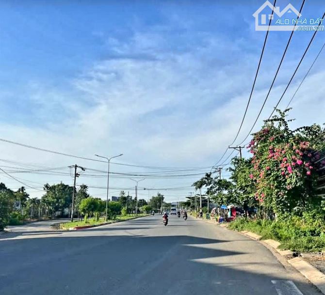BÁN ĐẤT SỔ RIÊNG  - THỔ CƯ 100% - GIÁ RẼ NHẤT KHU VỰC!