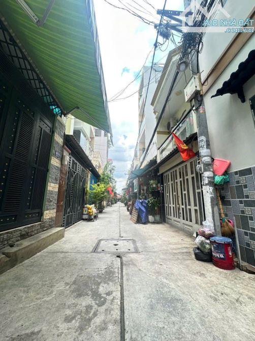 BÁN NHÀ HẺM 5M THÔNG HÒA BÌNH,TÂN PHÚ 4x18M NHÀ 1 LẦU CŨ GIÁ 5.2 TỶ TL