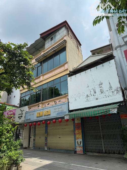 BÁN NHÀ MẶT PHỐ NGUYỄN CHÍ THANH - ĐỐNG ĐA - 160M² - VỊ TRÍ TRUNG TÂM - KINH DOANH ĐỈNH