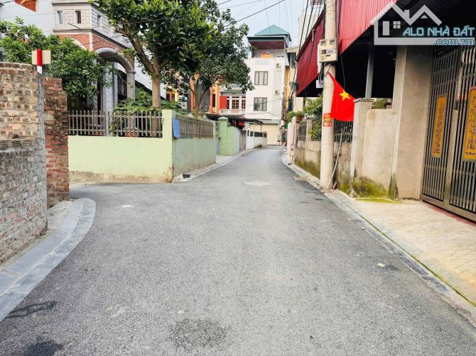 HÀNG HIẾM 76M2 NGỌC CHI, VĨNH NGỌC, VF3 ĐỖ CỬA, GIÁ 8X