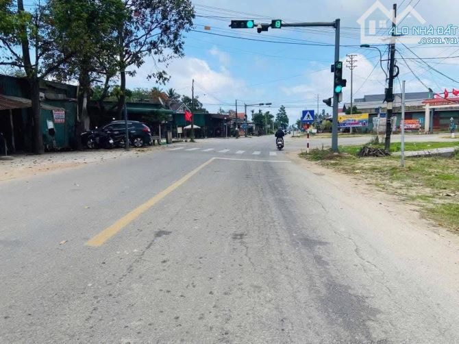 Đất Cách Ngã 5 Thủy Lương 200m, kiệt bê tông 5m 38 Hoàng Phan Thái. Giá tốt đầu tư D