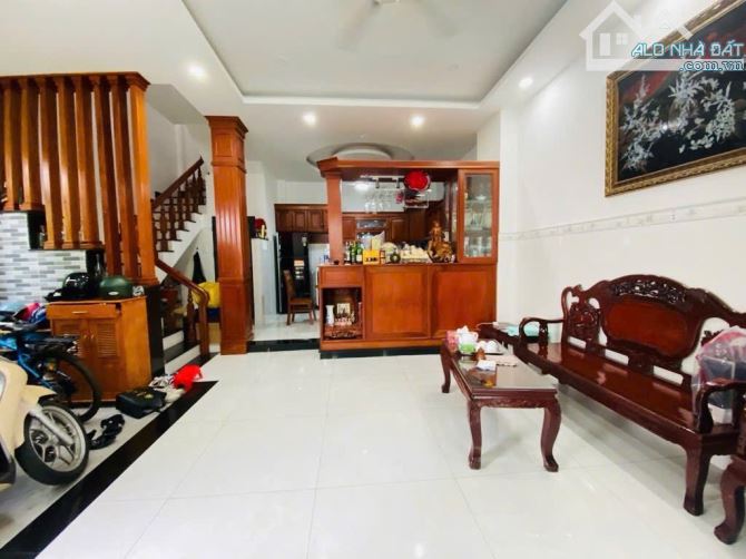 Nhà 4 tầng THỐNG NHẤT GV, 58m2, ngang lớn 6mx10m, HXH THÔNG, 6.6tỷ