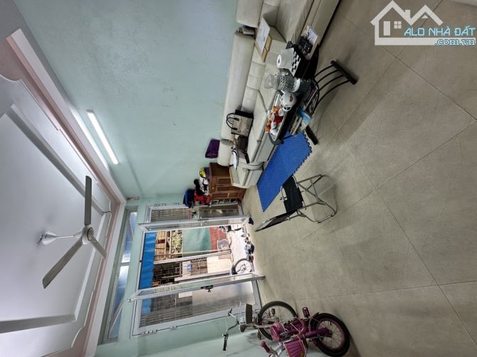☄️☄️☄️NHÀ DÂN XÂY 41M - 4 TẦNG  NGÕ THÔNG - 7,2 TY  OTO CON ĐỖ CỬA