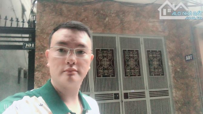 🏠 Lô góc – Ô tô qua – Kinh doanh tốt – Trung tâm Cầu Giấy!