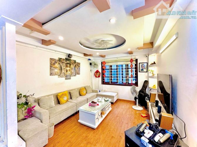 Cực hot! Nhà Vũ Trọng Phụng 35m2, 5 tầng, 2 mặt ngõ, giá 7.5 tỷ