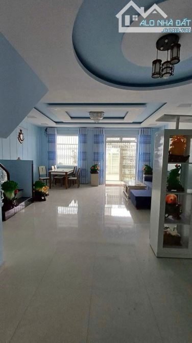NHÀ PHỐ 3TẦNG 4PN 3WC 75M2 NGANG 6M NỞ HẬU 7,5M HẺM Ô TÔ 3,5M NGUYỄN TRUNG TRỰC P3 - 5 TỶ