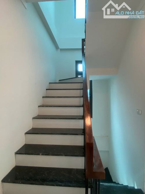 BÁN ĐẤT TẶNG NHÀ 4 TẦNG VÂN NỘI – ĐÔNG ANH đường  oto vào tận nhà, gần QL23B