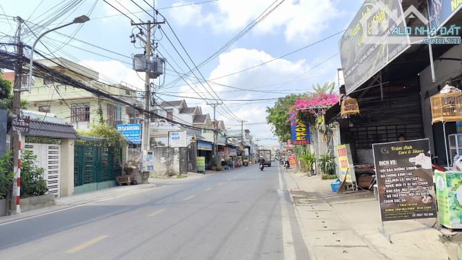 Bán đất 136m2 - Góc 2 MẶT TIỀN Kinh Doanh KDC xầm uất, Đường YÊN THẾ, Hố Nai 3