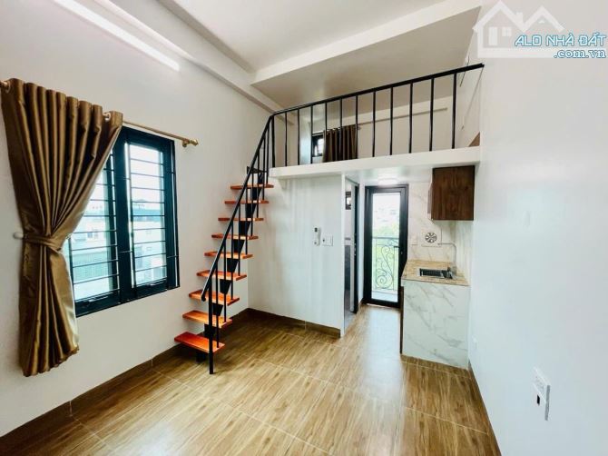 Toà CHDV Triều Khúc, 80m2*9T, 26 phòng KK, ngõ KD, gần phố, đủ GPXD/PCCC, dòng tiền 8%/năm