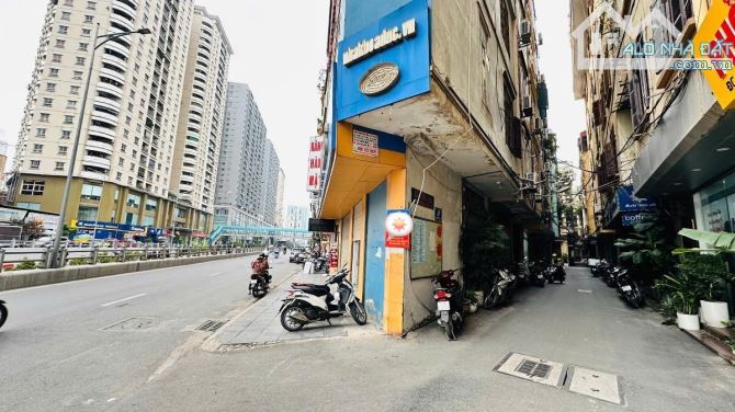 Nhà gần phố Lê Văn Lương, phân lô, gara ô tô, 20m ra mặt phố, kinh doanh đỉnh