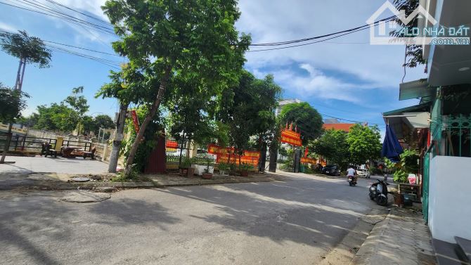 Bán nhà 3 tầng ngõ thông ô tô, vài bước ra hồ điều hòa Đại Đồng, Đại Mạch