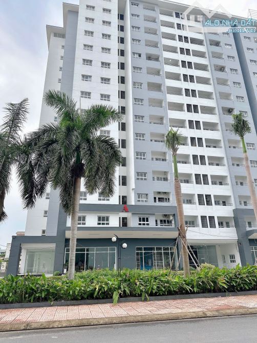 Bán căn hộ chung cư CoNic Boulevard - đường Huỳnh Bá Chánh- 2,4 TỶ (100%)