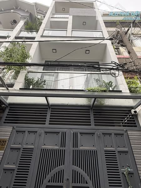 Ngay ngã tư Trần Quang Diệu - Lê Văn Sỹ - 65m2*5 tầng, hẻm 4m, chỉ 10.5 tỷ.