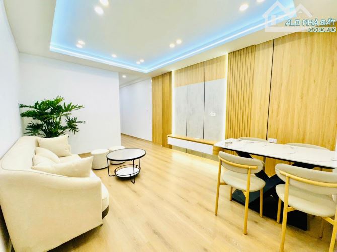 Tập thể Ban Đối Ngoại TW (Ba Đình)💥65m2💥2 Ngủ+2 WC💥Nhà đẹp ở luôn💥2 Tỷ Hơn