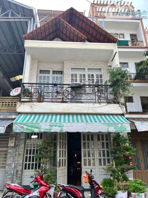 🏡 BÁN NHÀ HẺM XE TẢI TRÁNH – GÒ DẦU, TÂN PHÚ – DIỆN TÍCH KHỦNG – 8 PNGỦ – 15.2 TỶ
