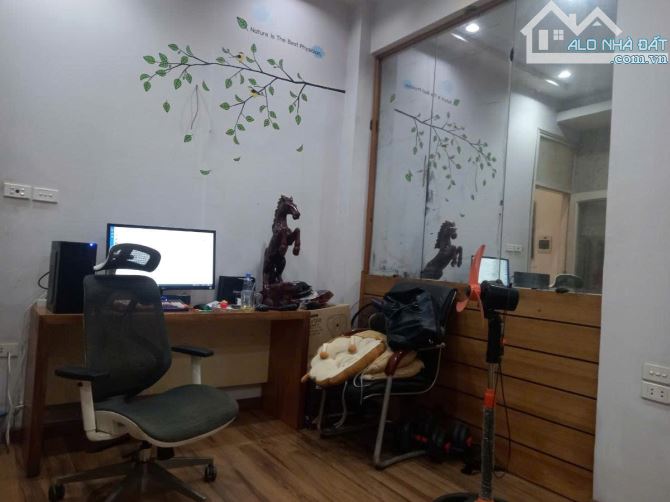 PL PHƯƠNG MAI - Ô TÔ VÀO NHÀ - KINH DOANH 42m2 4 tầng mặt tiền 4m Giá 17.9 tỷ