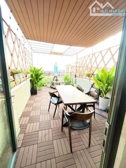 Nhà 6 tầng THANG MÁY Mặt tiền HÀ THỊ KHÉO phườngTMT Q12 dt 62m2 Đường 12m DÒNG TIỀN 35TR/T - 10