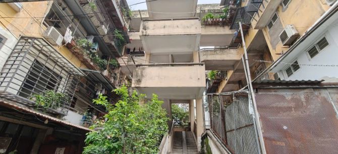 Cho thuê tập thể tầng 5 mặt phố Trần Khánh Dư, sau nhà Hát Lớn - 10