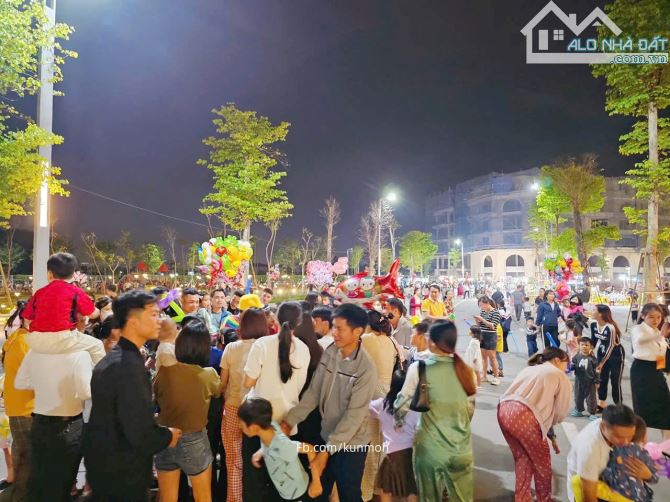 BÁN QUỸ CĂN CHUYỂN NHƯỢNG GIÁ TỐT NHẤT ROYAL MANSION- NGÃ 6 TP BẮC GIANG- 84M2 - 14 TỶ - 10