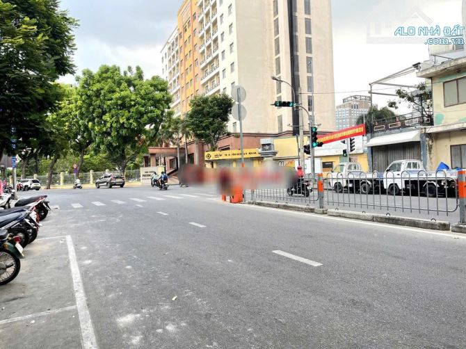 Cho thuê Tòa Nhà 672m2– MT Nguyễn Cư Trinh, P. Nguyễn Cư Trinh, Q1-7mx12m-1H 8L TM-200Tr - 1