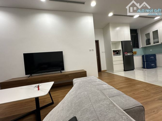 BÁN NHÀ TẦNG 1- KINH DOANH- VĨNH HỒ  -ĐỐNG ĐA-Ô TÔ VÀO NHÀ-95m2-  4,35 TỶ - 1