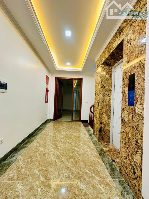 CC B.ÁN CĂN HỘ CHUNG CƯ CAO CẤP SUNHINE RIVERSHIDE TÂY HỒ DT 94m giá 8.2 tỷ