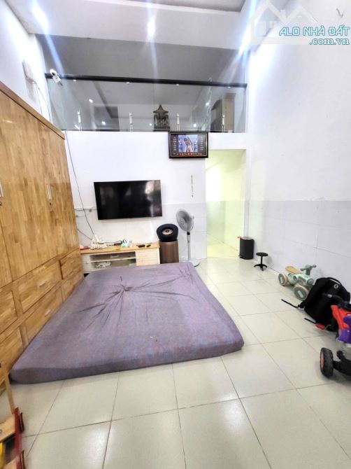 Giảm Sốc 360tr Bán Nhà gần Phạm Văn Đồng – 2 tầng – 63m2 – pháp lý rõ ràng – giá tốt 3.99 - 1