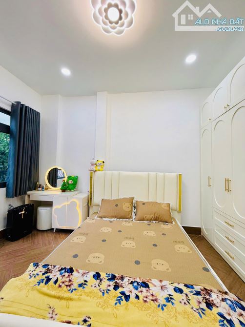 BÁN NHÀ RIÊNG 3 TẦNG CỰC CHẤT 922 CMT8, P.5, TÂN BÌNH💥GIÁ CHỈ 5.9 TỶ - 1