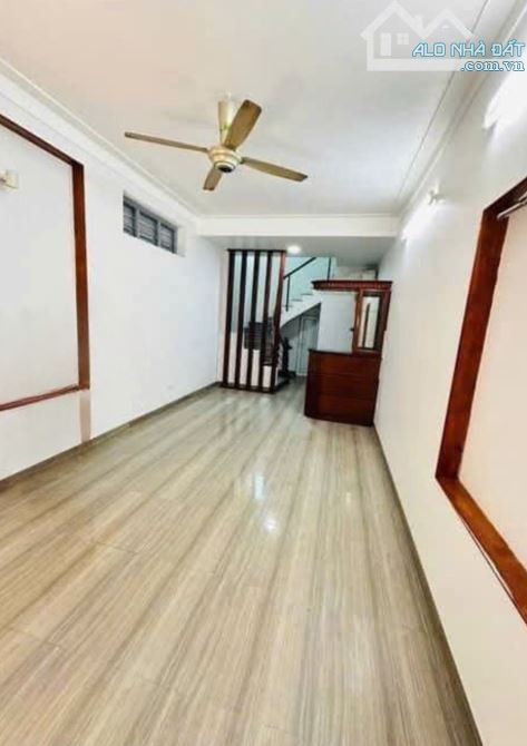 7,4 tỷ, cực hiếm 37m2, 5T, lô góc Minh Khai, HBT, hàng xóm Timecity giá rẻ nhất quận. - 1