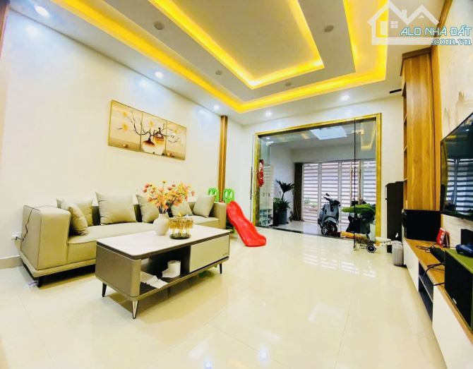🏡 BÁN NHÀ 4 TẦNG DÂN XÂY ĐL TUYẾN 2 QUÁN NAM HOÀNG NGỌC PHÁCH LÊ CHÂN 84m GIÁ 7,x TỶ - 1