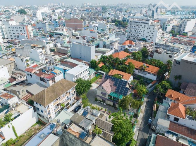 Biệt thự sân vườn Trường Chinh Tân bình chỉ 138tr/m2 cả đất cả hiện trạng - 1
