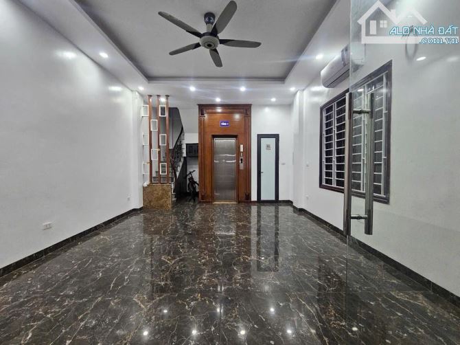 Nhà mặt phố Ao Sen, Hà Đông, 45m2, 7 tầng thang máy, hơn 20 tỷ - 1