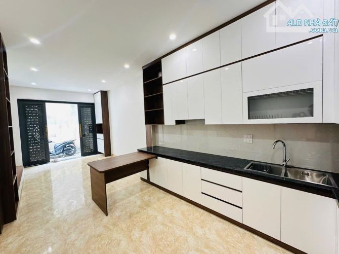 Chính chủ bán nhà mới xây 6tầng, thang máy, 45m, ở sướng, KD đỉnh cao, Đại Từ, Hoàng Mai - 1