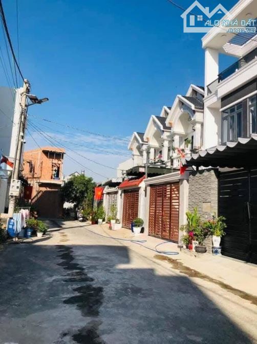 CHỦ GỬI BÁN NHÀ 1T1L PHƯỜNG HOÁ AN TP BIÊN HOÀ. DT: 5x20=100M2. GIÁ:4Tỷ5 TL - 1