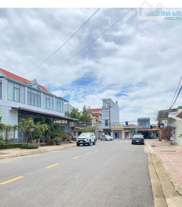 💯💯Bán nhà mặt tiền Nguyễn Chí Thanh, phường 2, Bảo Lộc.🔥 ĐƯỜNG ĐẸP CÓ VỈA HÈ - 1