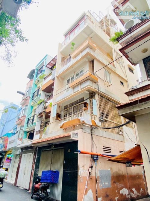 Bán nhà góc 2 mặt tiền đường số 4 Cư Xá Đô Thành Quận 3, 4,4x 10m, 4 tầng chỉ nhỉnh 13 tỷ - 1