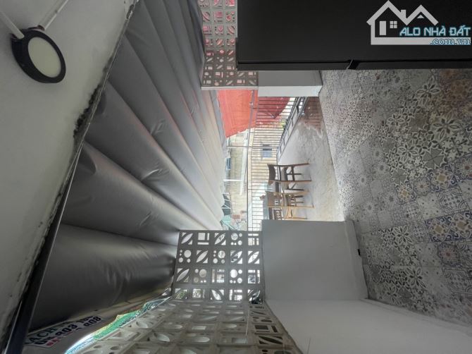BÁN NHÀ SÁT MT ĐƯỜNG TRẦN QUANG KHẢI, QUẬN 1. 44M2, 4Tầng 8PN. CHỈ 12tỷ - 1