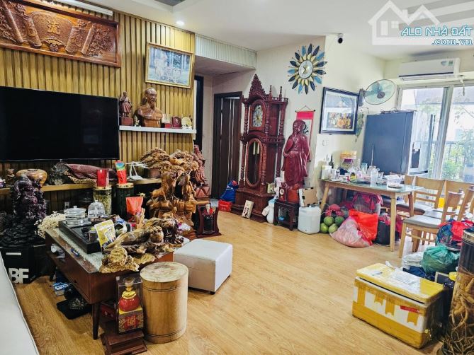Căn Hộ 2 Ngủ OCT1 KĐT RESCO Phạm Văn Đồng -Đối Diện CV Hoà Bình DT 85m .Giá 5,2 Tỷ - 1