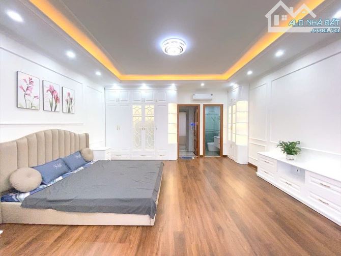 Bán nhà khu Hàng Bè cạnh Kiến Hưng Luxury 55m2 chỉ 12.x tỷ. - 1