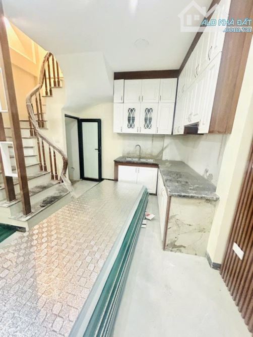 SIÊU HIẾM . HOÀNG MAI .CHUNG CƯ MINI - DÒNG TIỀN ỔN VỚI 10 PHÒNG CHO THUÊ - 1