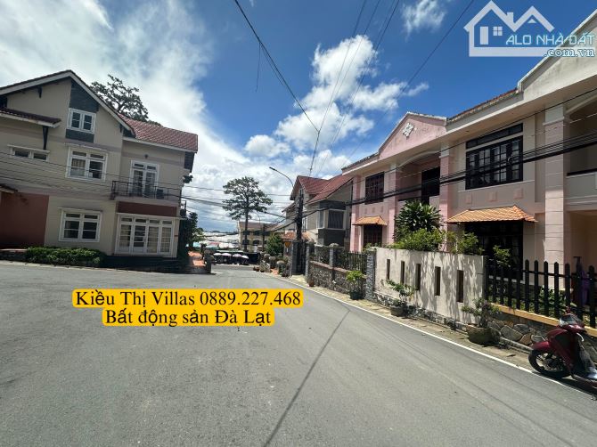 Villa - Mặt tiền KQH - 3 tầng - 5 phòng - 3 WC - Sổ riêng - Triệu Việt Vương, P4 Đà Lạt - 1