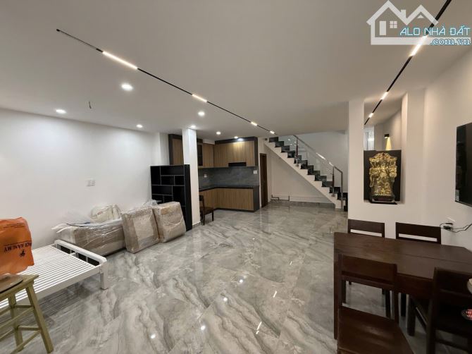 Bán nhà hẻm oto Trần Văn Quang Tân Bình 3 tầng BTCT 3PN 57m2 ngang 5.7m chỉ 5.5 tỷ - 1