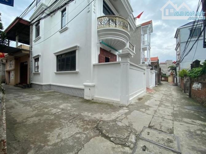 👉ĐỨC THƯỢNG - NHÀ 3 TẦNG DÂN XÂY - NGÕ THÔNG - Ô TÔ 7 CHỖ QUA NHÀ - GẦN ĐƯỜNG VÀNH ĐAI 4 - 1